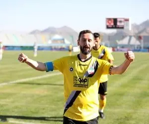 واکنش ستاره پرسپولیسی سپاهان به قهرمانی در لیگ