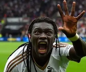 ستاره ترسناک الهلال در مصاف با استقلال+عکس