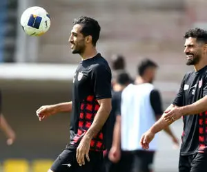 جنگ دو بازیکن پرسپولیس برای گل زدن به گل گهر