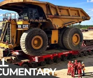 ماشین های پهن پیکر؛ 50 بیل و کامیون بزرگ که میشه باهاشون اندازه یک معدن خاکبرداری کرد