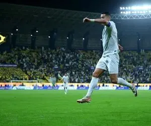 کریستیانو رونالدو، ام باپه و کین را آچمز کرد!