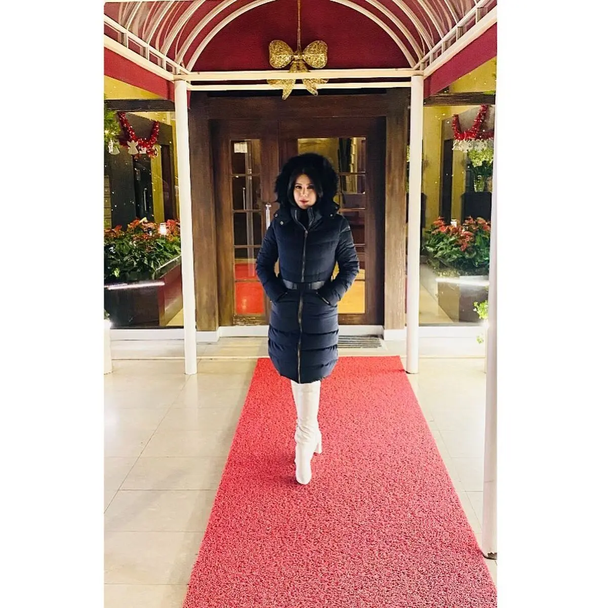 nazaninkarimiofficial_1577981821