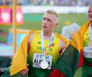 رکورد پرتاب دیسک جهان شکست