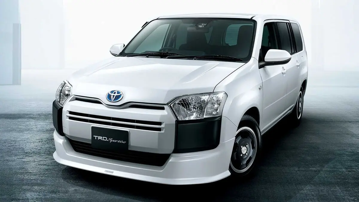 toyota-probox-trd2