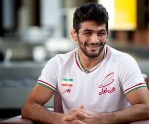 (ویدئو) جشن قهرمانی جهانی حسن یزدانی در خانه