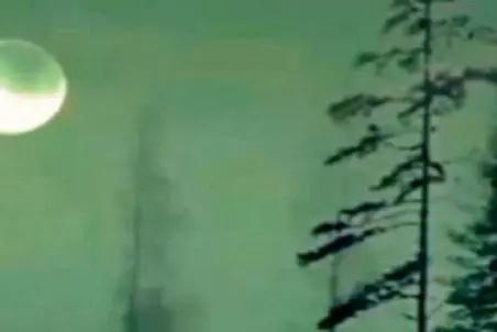 آواز احساسی؛ با این آهنگ هر کی عاشقم نباشه یاد شکست عشقی نخوردش میفته