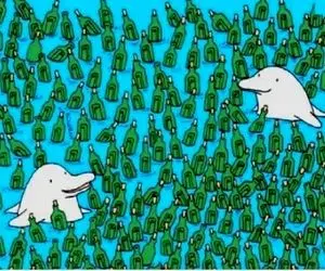 بازی فکری؛ باید چشمات از الماس باشن تا بتونی 3 تا بطری خالی رو بین اینهمه پیدا کنی