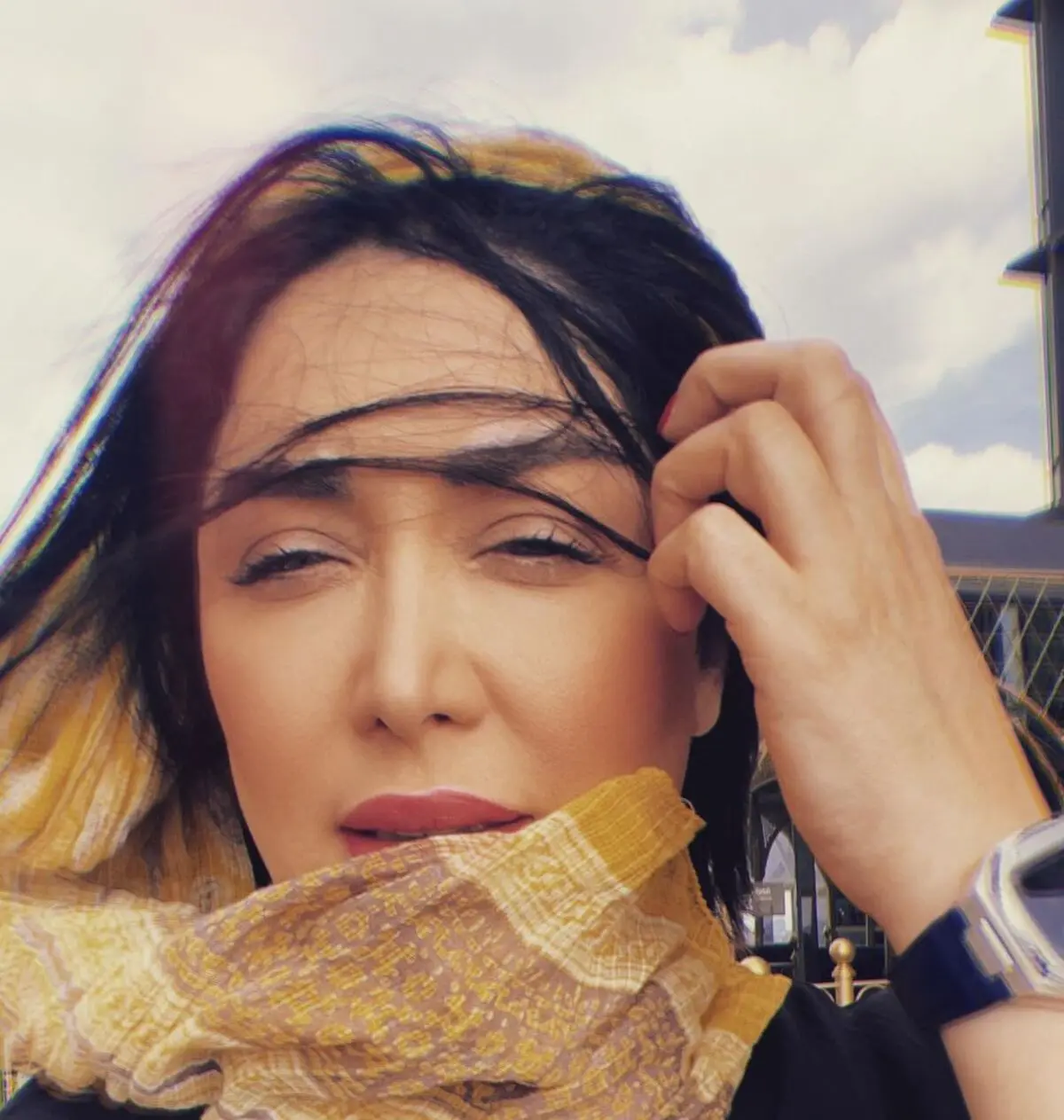 سارا منجزی پور