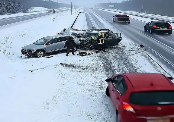 معماری طبیعت؛ مامور پلیس بیمه حضرت اباالفضله ماشین شوتش کرد هوا بعدش جالبه