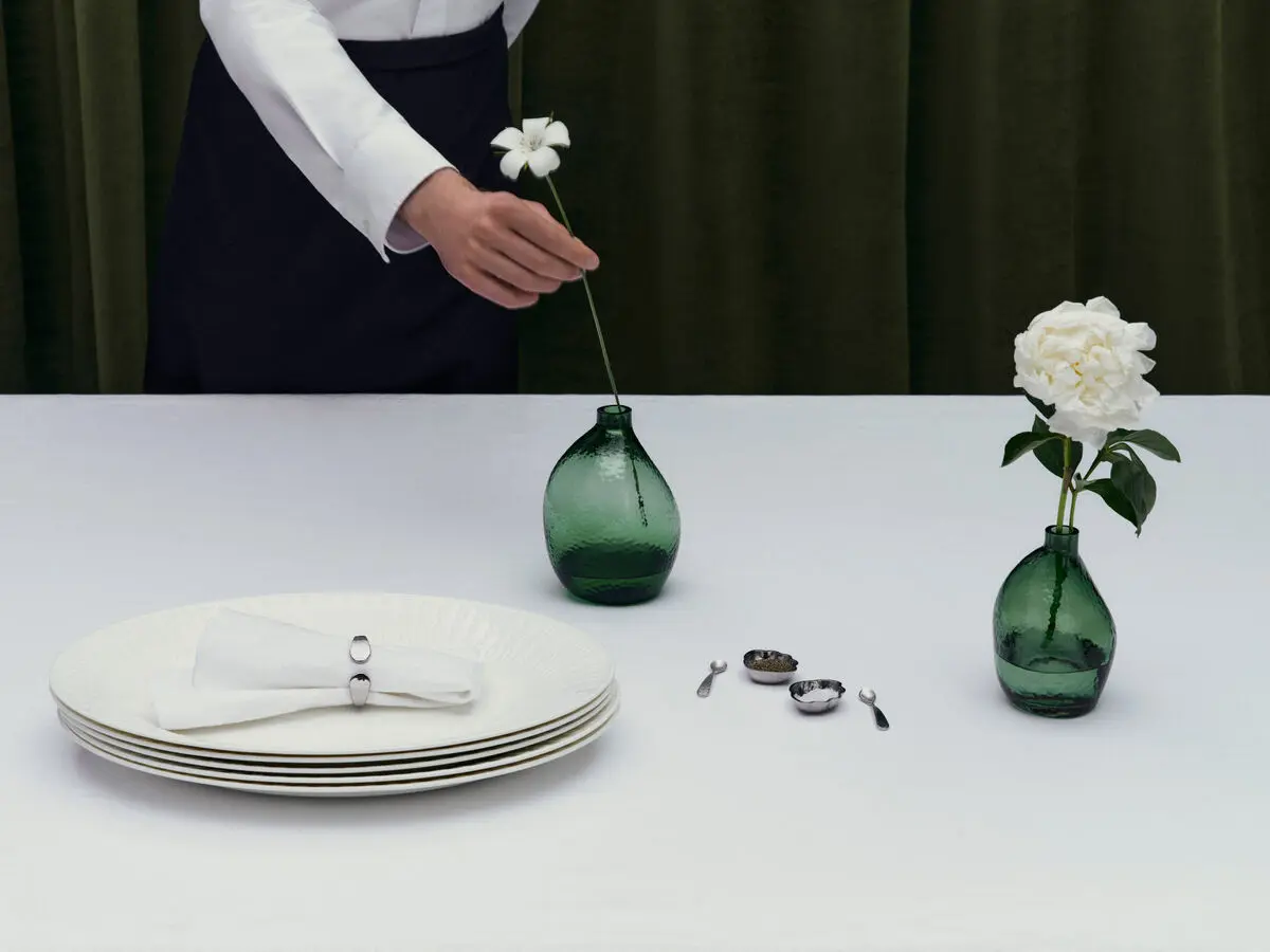 westwing-victoria-beckham-homeware-collection-design_dezeen_2364_col_8