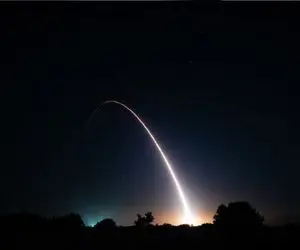 آمریکا دست به آزمایش موشک بالستیک قاره‌پیما زد