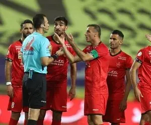 واکنش ۷ کارشناس داوری؛ پرسپولیس متضرر شد یا سپاهان؟
