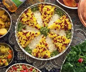 ایده های خلاقانه؛ دو مدل تزئین برنج با زرشک و زعفران