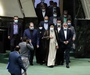 تذکر مجلسی ها به «رئیسی» درباره همسان‌سازی حقوق بازنشستگان 