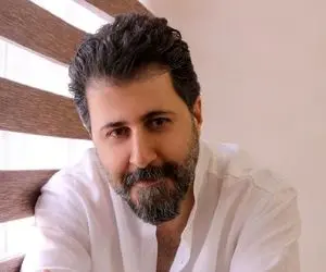 عکس عجیب از هومن حاج عبداللهی ، تو مخ محسن چه گذشت!