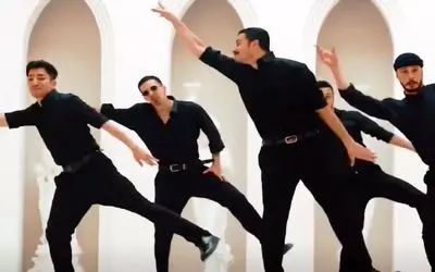 آواز شاد؛ وقتی محدودیت شکوفات میکنه این گروه دهه هفتادی ترکوندن هر چی میزاری میرقصن