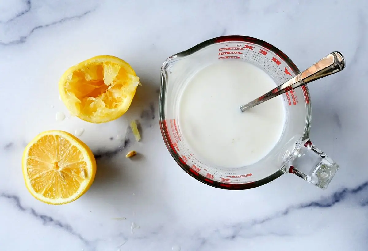 How-to-make-buttermilk-3