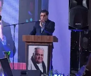 آواز اصیل؛ سالار عقیلی با بغض تو چهلم اکبر عبدی میخونه