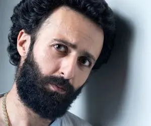 (عکس) حسام محمودی عاشق اسطوره استقلال بود