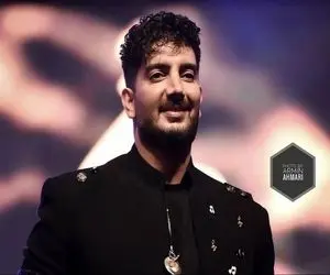 آواز جگرسوز؛ وسط کنسرت خبر فوت رفیق فرزاد فرزین رو بهش دادن جوری زار میزنه کباب میشی