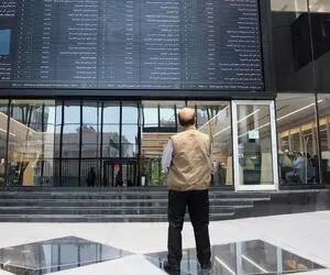 پایان قرمز بورس تهران؛ شاخص کل در آستانه سقوط به کانال پایین‌تر 