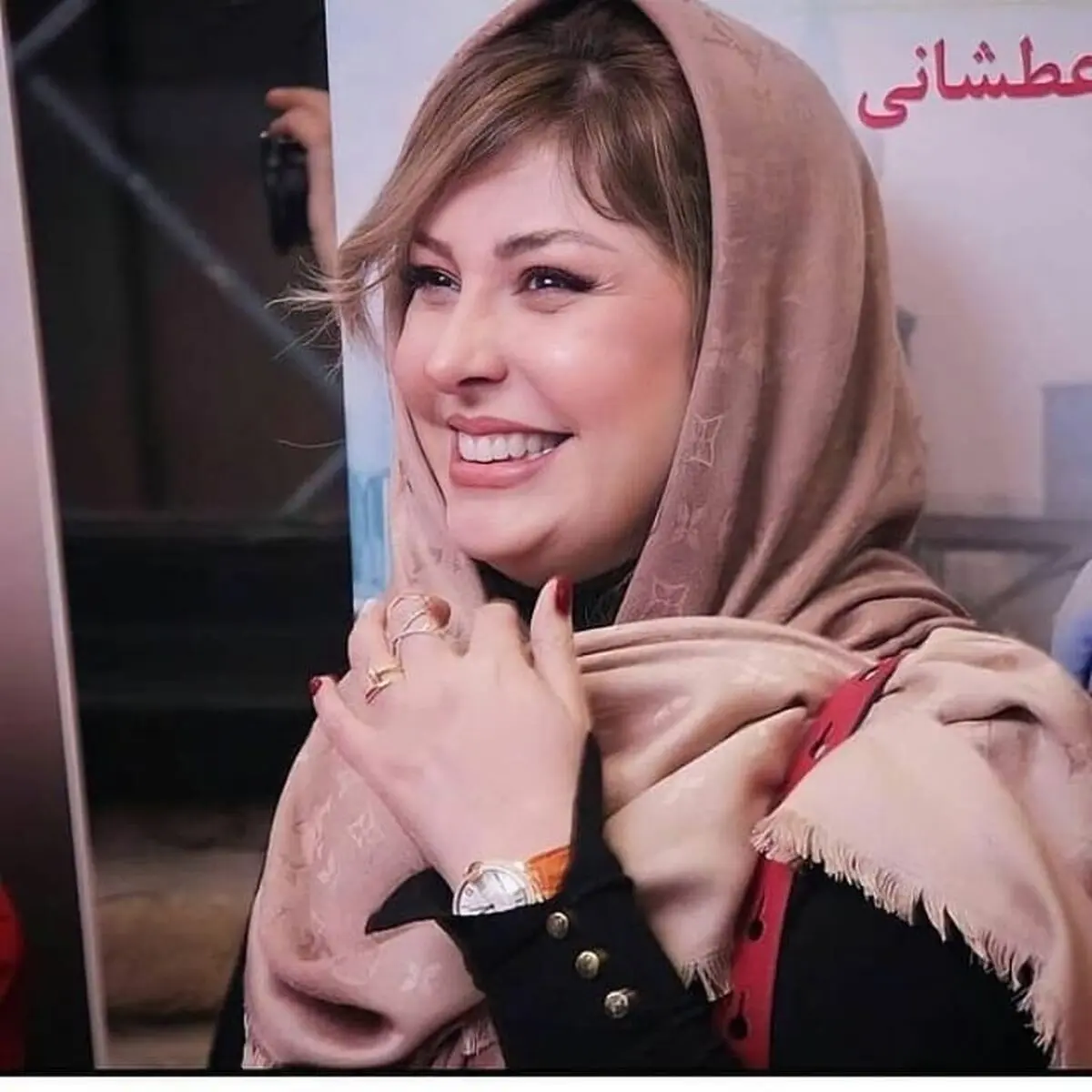 neushaze_1638609854
