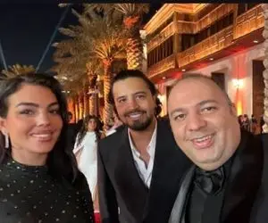 سکانس خنده دار/ جزئیات مکالمه علی اوجی با زن رونالدو که باعث منفجر شدن مجری شد