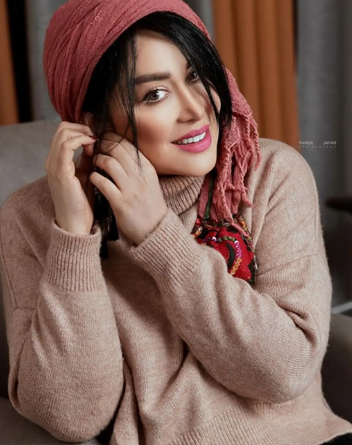 سارا منجزی پور