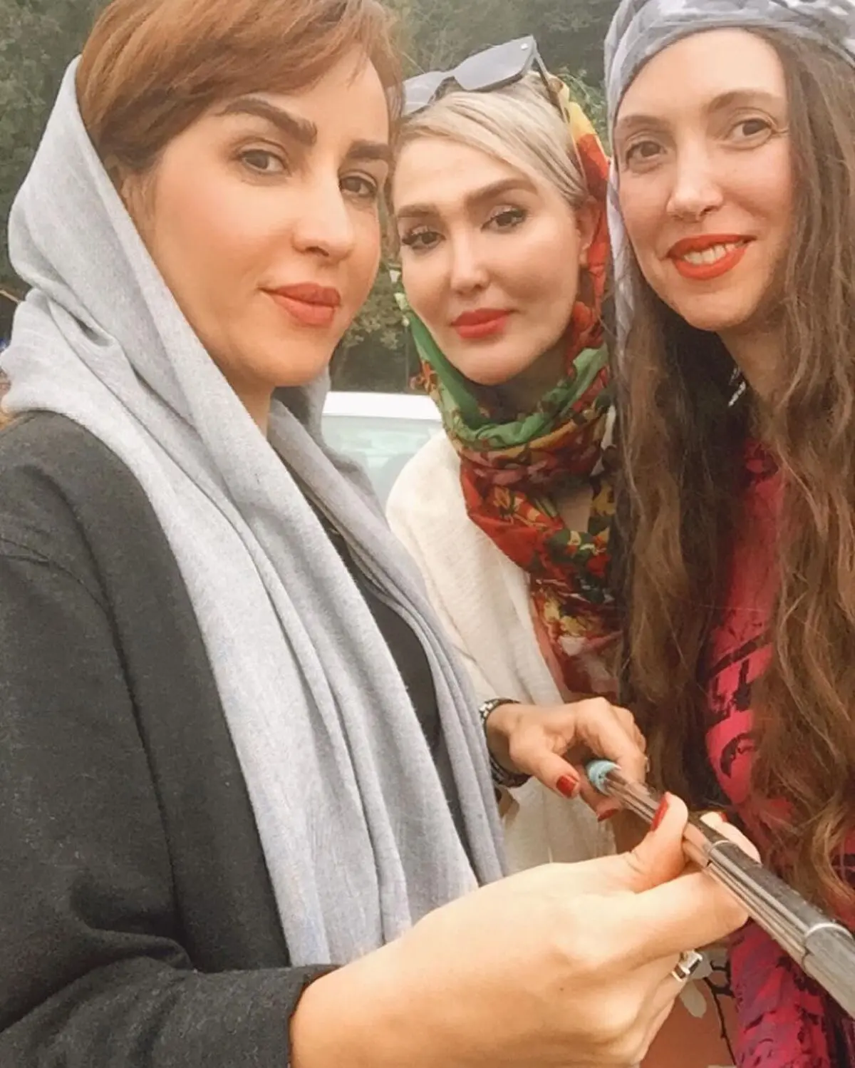 زهره فکورصبور