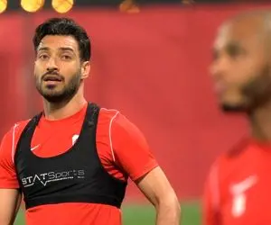 خلیل زاده: اینجا رسول پناه ندارد!