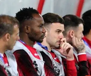 پنجعلی:خارجی ها به جز پر کردن جیب دلالان چه کار دیگری کردند؟