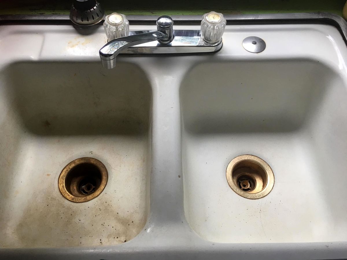how-to-clean-kitchen-sinks-image-3-anactacia-m-submission