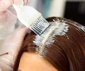 از رنگ موهات خوشت نمیاد؟ اینجوری پاکش کن