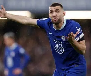 سیتی به دنبال هافبک چلسی