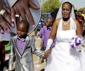 (عکس) ماجرای عجیب ازدواج پسر 8 ساله با زن 61 ساله اما باکره