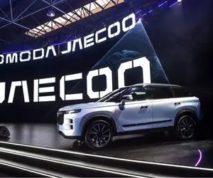 لوکانو L8 با امکانات نسبتا بالا و قیمتی که آنهم بالاس