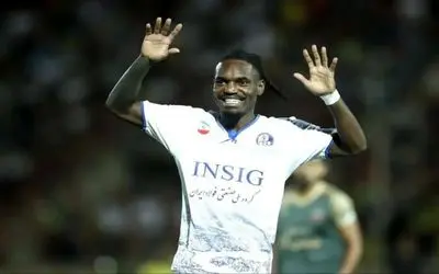 بیفوما چون دوست داشت در تهران زندگی کند آمد پرسپولیس