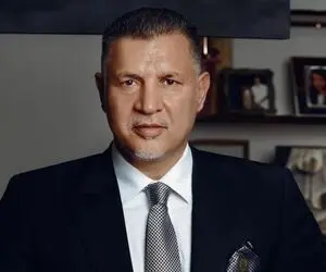 علی دایی در دفتر کارش میزبان دو اسطوره کشتی شد