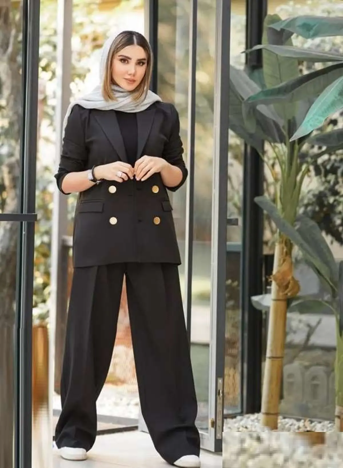 کفش با شلوار پارچه ای زنانه