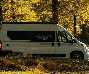 (عکس) یوکان 54B یک کمپر جمع و جور اما کامل!