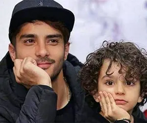عکس ساعد سهیلی در کنار دو پسرش با چهره های متفاوت!
