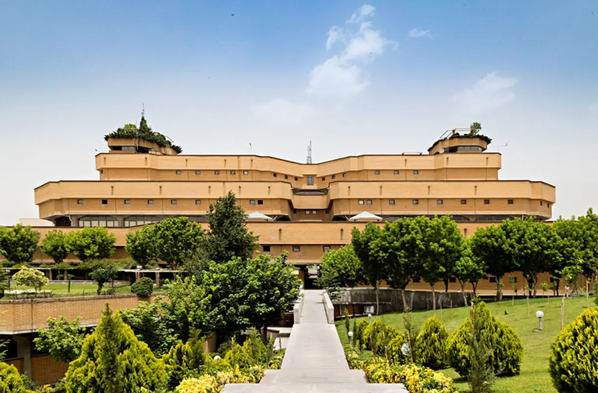 کتابخانه-ملی-در-تهران