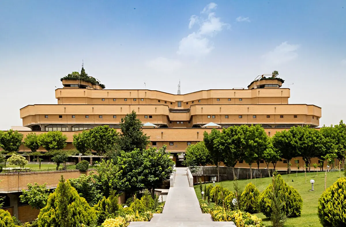کتابخانه-ملی-در-تهران