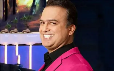 سکانس خندان/جلو حاج آقا بشیرو حامد نمیگرفت رازنگفته نمیزاشت/حامد افتاده زمین از خنده