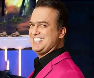 سکانس خندان/جلو حاج آقا بشیرو حامد نمیگرفت رازنگفته نمیزاشت/حامد افتاده زمین از خنده