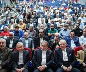 چه شد که در مراسم تقدیر حسین کلانی جلو عراقچی باز منو کاشتی رفتی خوانده شد؟