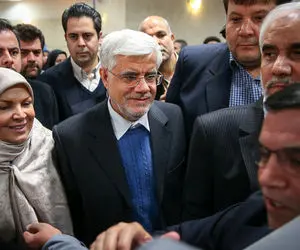 محمدرضا عارف می آید یا نمی آید؟