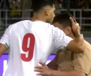 شعار حیا کن رها کن علیه امیر قلعه نویی