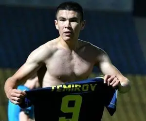 مبلغ قرارداد شرزود تمیروف مهاجم ازبک مدنظر پرسپولیس لو رفت!