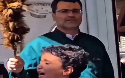 آواز ملکوتی؛ این بچه که خادم امام رضاست تو حرم میخونه باریک الله به این روح قشنگش